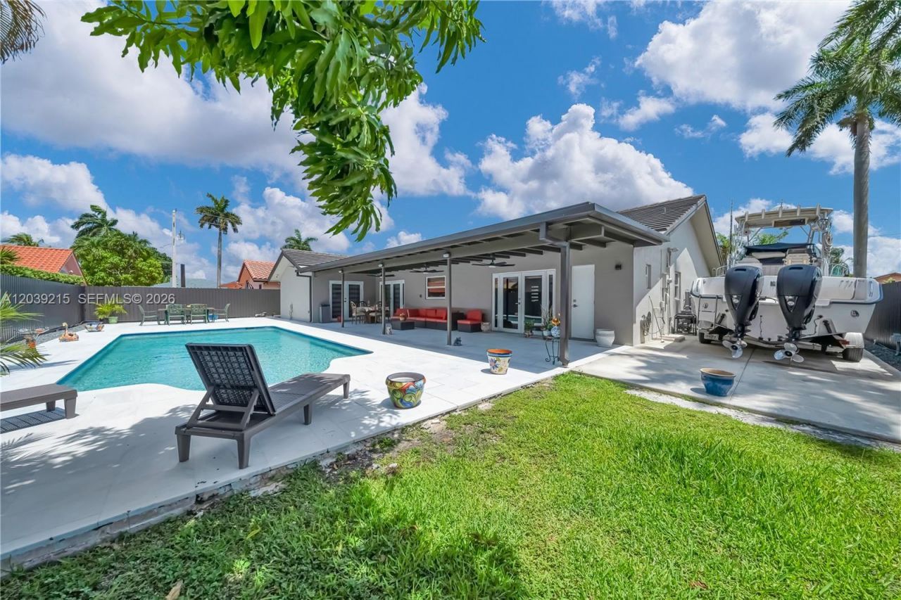 13931 SW 22nd Street, Miami, FL 33175 Photo
