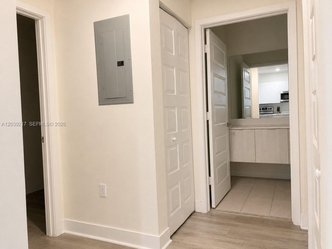 7809 NW 104th Ave , Unit 5, Doral, FL 33178 Photo