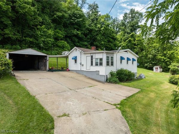 23339 W 23rd Street, Bellaire, OH 43906