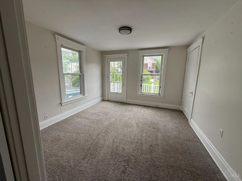 617 Trenton Avenue, Cincinnati, OH 45205 Photo 9