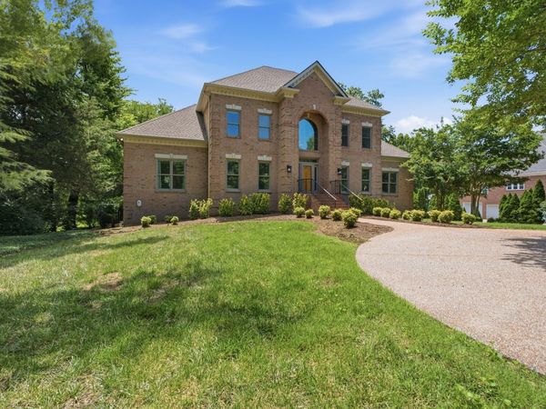 717 Jones Pkwy, Brentwood, TN 37027