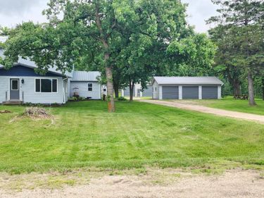27462 County Highway 55, Henning, MN 56551