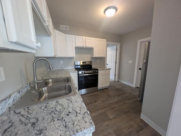 611 24th Avenue N, Minneapolis, MN 55411