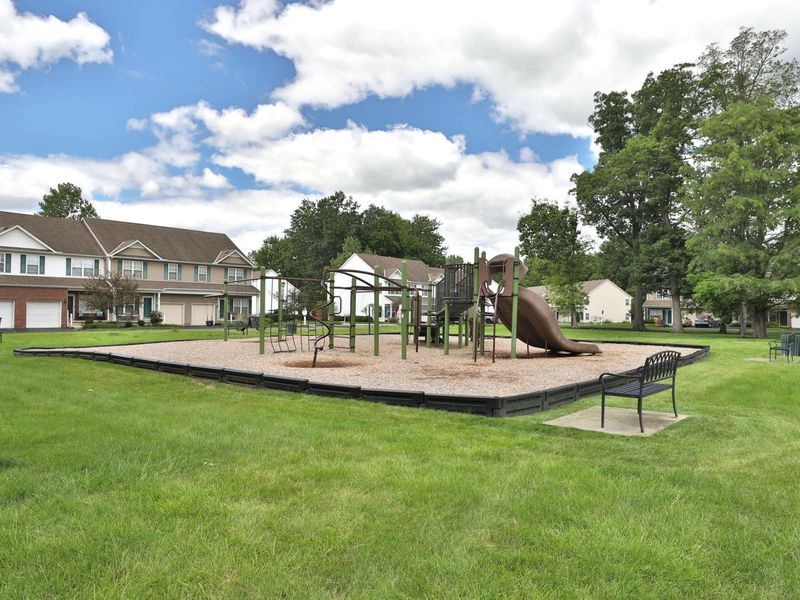643 Grove Circle, Unit 2702, Columbus, OH 43230 Photo 29