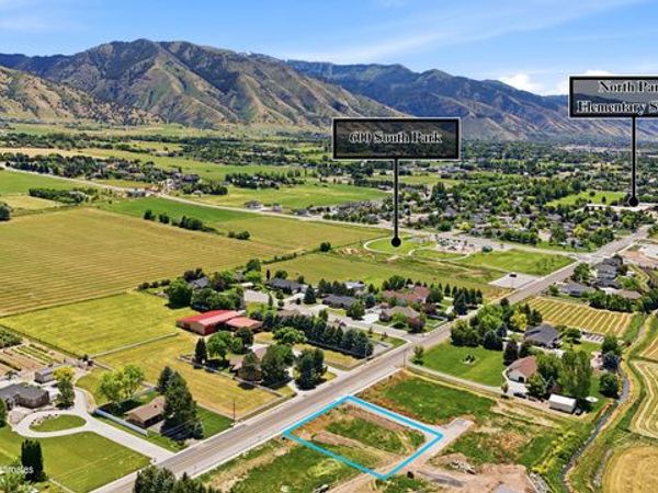 245 E 400 S, Unit 4, Providence, UT 84332