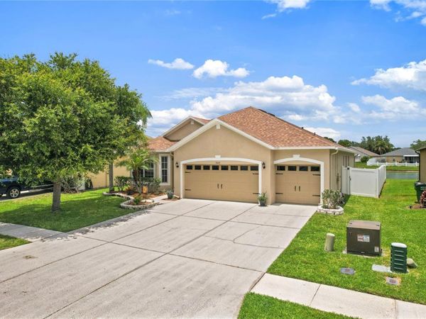 31415 BRIDGEGATE DRIVE , WESLEY CHAPEL, FL 33545