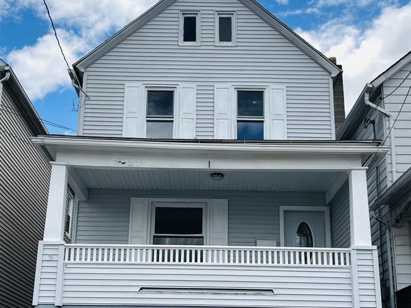 75 Lee Park Avenue, Hanover Township, PA 18706