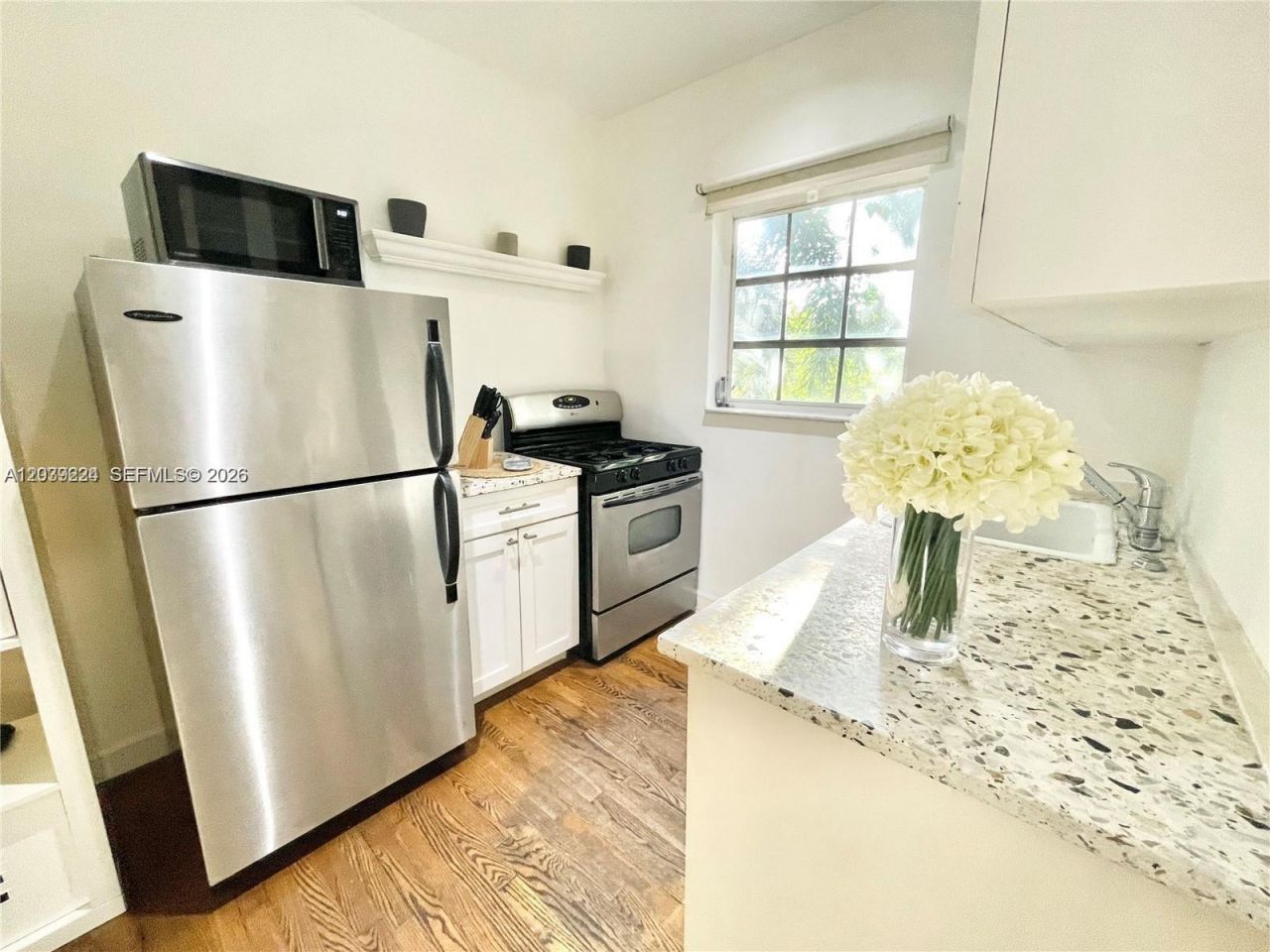 439 15th St, Unit 18, Miami Beach, FL 33139 Photo