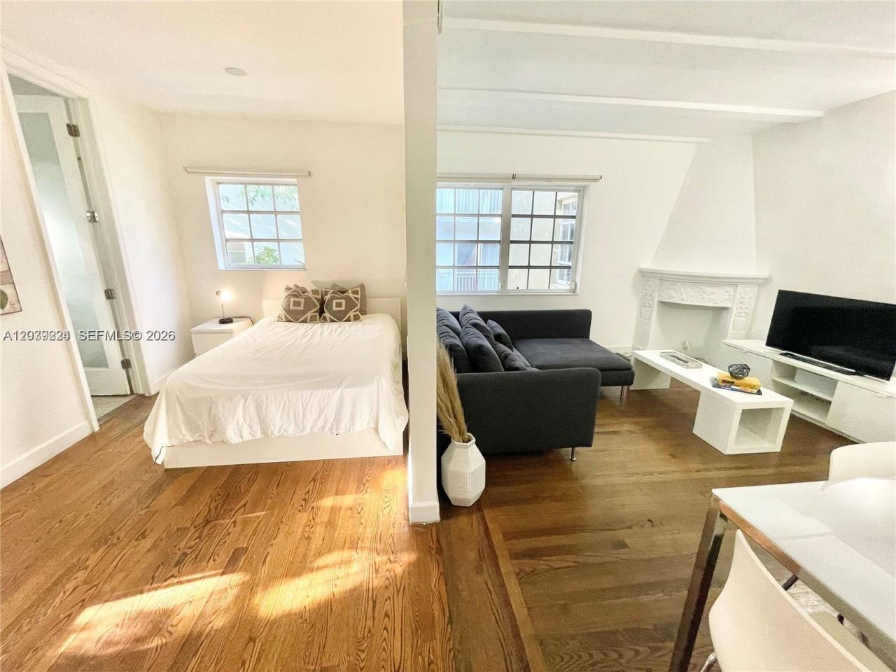 439 15th St, Unit 18, Miami Beach, FL 33139 Photo