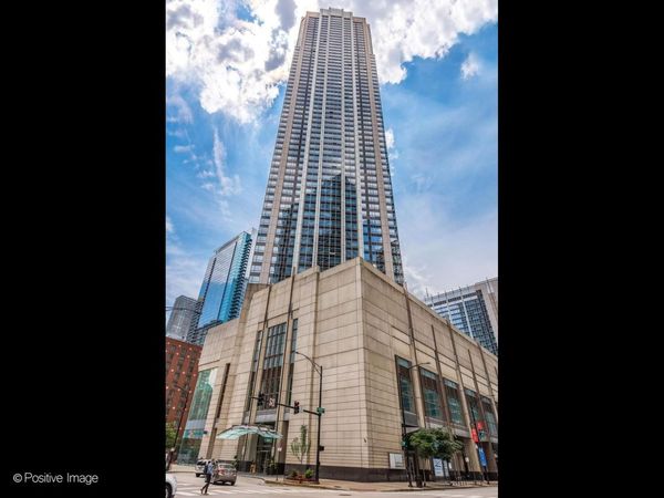 Unit 1903, Chicago, IL 60611