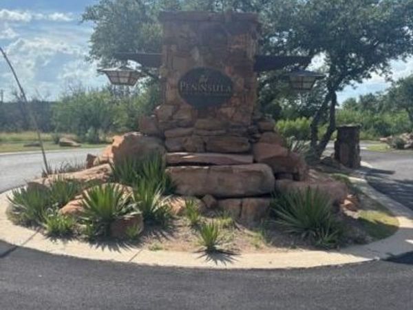 59 Peninsula on Lake Buchanan DR N, Burnet, TX 78611