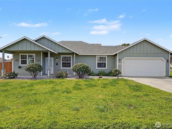 1301 W Oregon St , Moses Lake, WA 98837