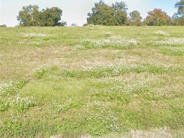 9397 HIGHWAY 405 Highway, Donaldsonville, LA 70346