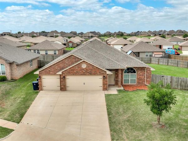 11032 NW 95th Street, Yukon, OK 73099