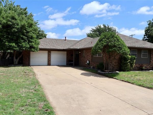 7613 NW 28th Street, Bethany, OK 73008