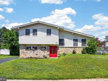 130 SHASTA ROAD, PLYMOUTH MEETING, PA 19462
