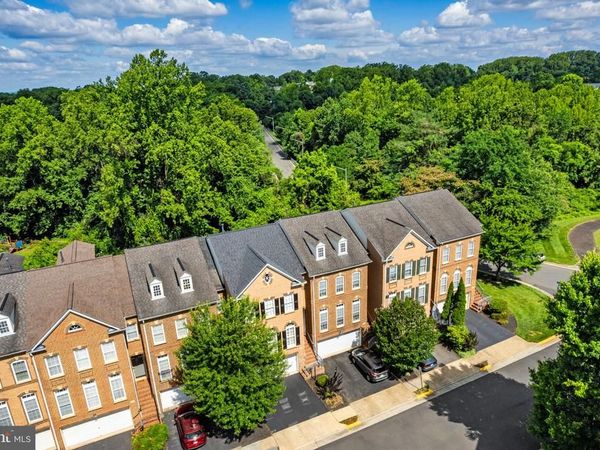 4076 WALNUT COVE CIRCLE, FAIRFAX, VA 22033