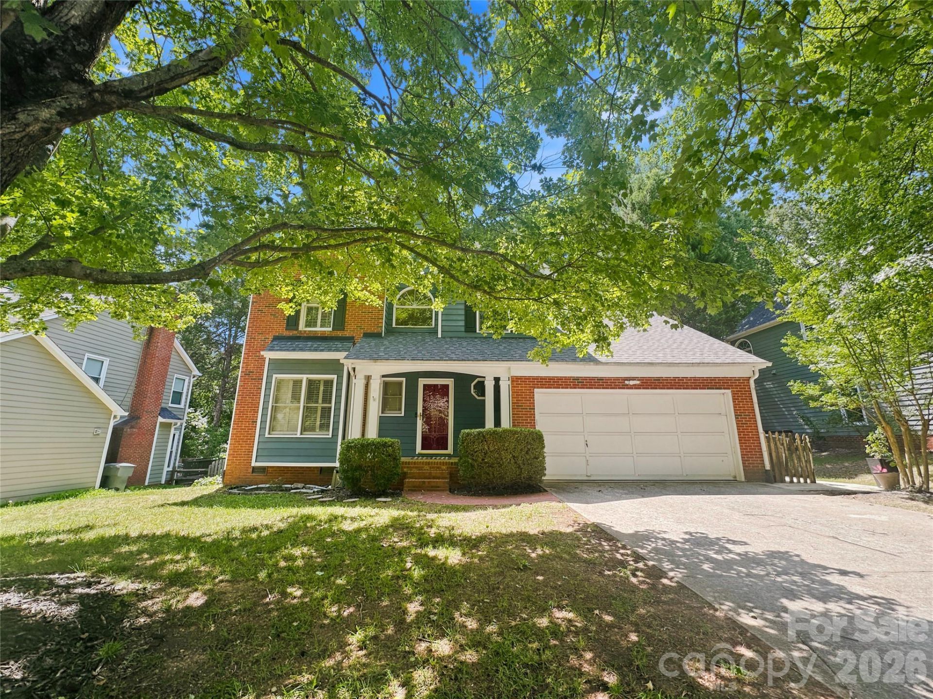 4617 Deer Cross Trail, Charlotte, NC 28269 Main Photo