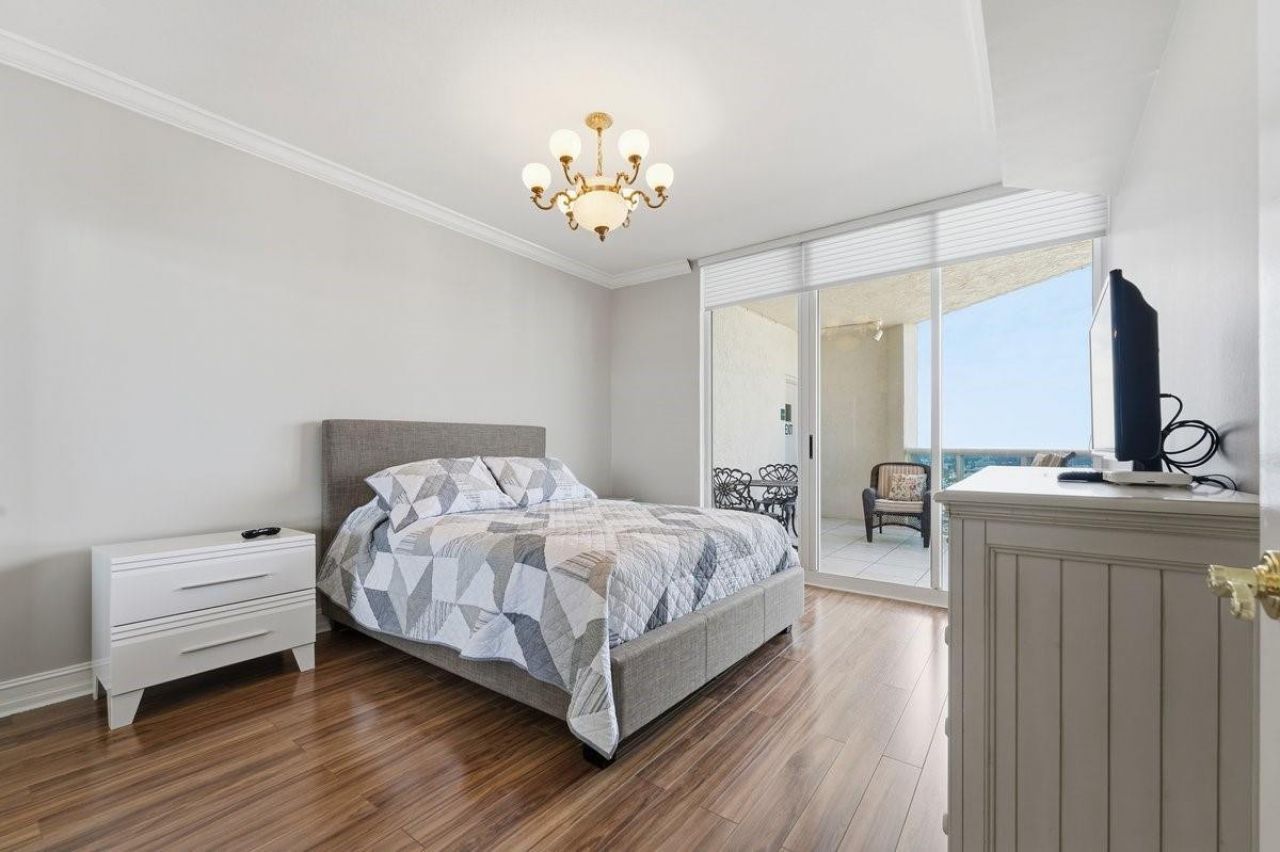 3100 N Ocean Boulevard, Unit 2201, Fort Lauderdale, FL 33308 Photo