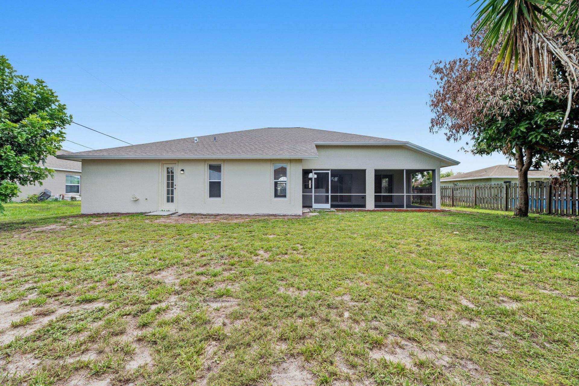 1118 SW Del Rio Boulevard, Port Saint Lucie, FL 34953 Photo