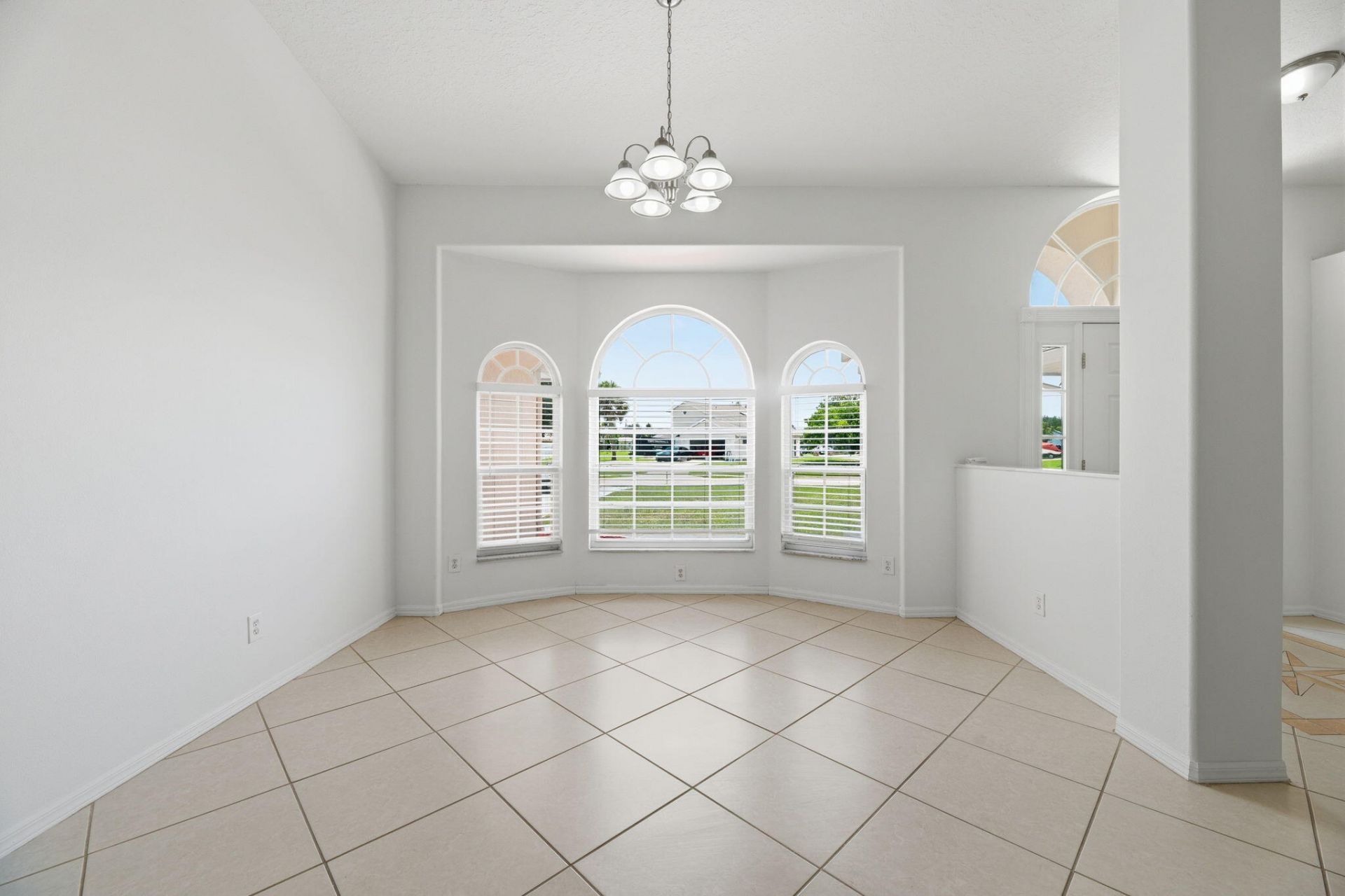 1118 SW Del Rio Boulevard, Port Saint Lucie, FL 34953 Photo
