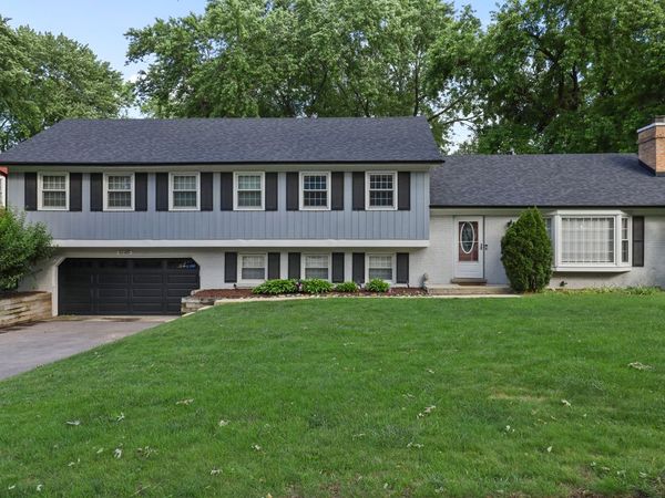 6S415 Concord Road , Naperville, IL 60540
