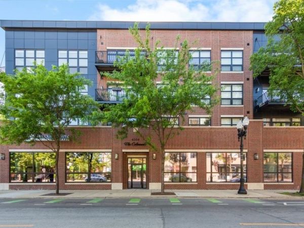 4504 N Clark Street , Unit 404, Chicago, IL 60640