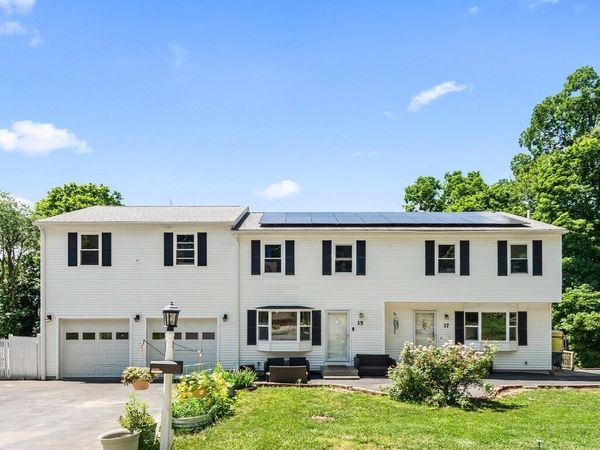 15-17 Willow St, Worcester, MA 01603