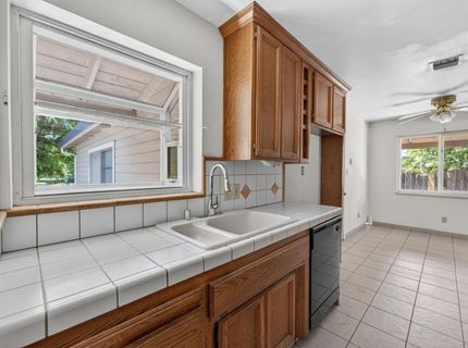 1097 Sibley St, Folsom, CA 95630 Photo