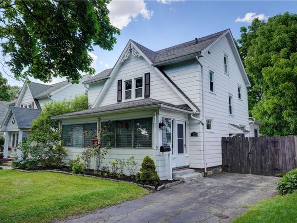 52 Edgemont Road , Rochester, NY 14620