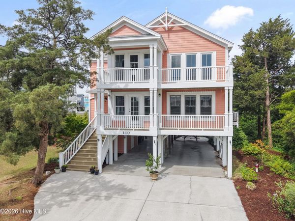 110 Heron Drive , Holden Beach, NC 28462