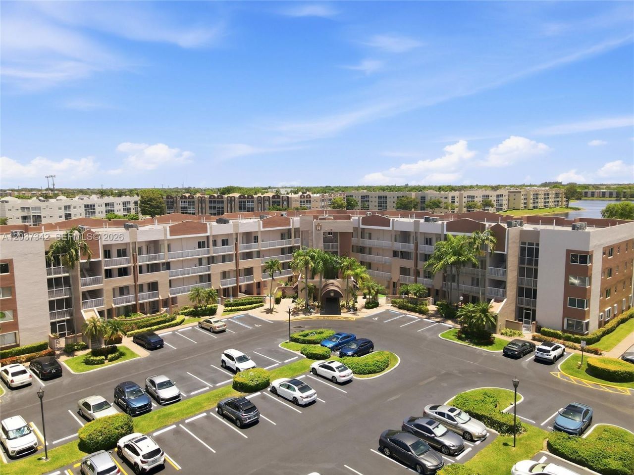 7478 Granville Dr, Unit 406, Tamarac, FL 33321 Photo