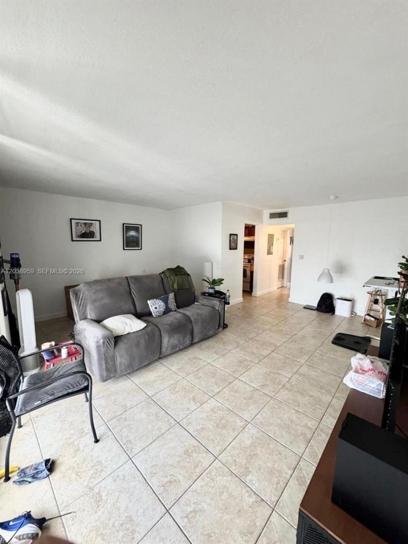 1100 Alton Rd , Unit 5D, Miami Beach, FL 33139 Photo