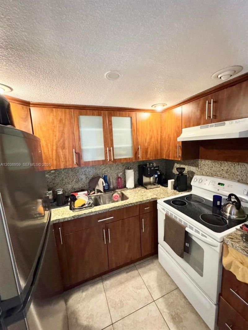 1100 Alton Rd , Unit 5D, Miami Beach, FL 33139 Photo
