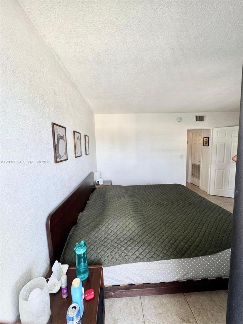 1100 Alton Rd , Unit 5D, Miami Beach, FL 33139 Photo