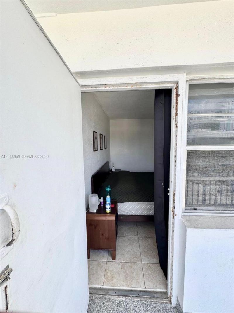 1100 Alton Rd , Unit 5D, Miami Beach, FL 33139 Photo