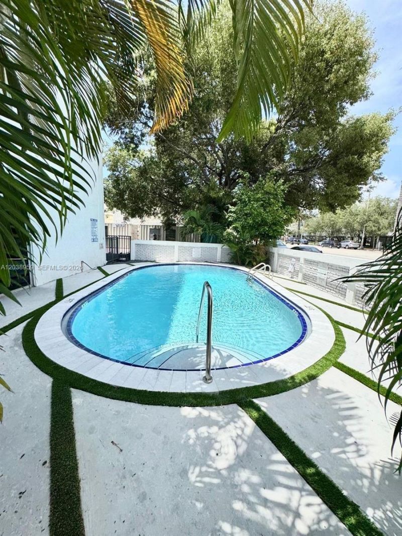1100 Alton Rd , Unit 5D, Miami Beach, FL 33139 Photo