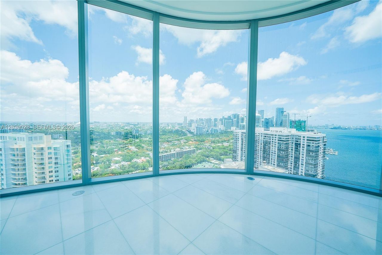 175 SE 25th Rd , Unit 2704, Miami, FL 33129 Photo