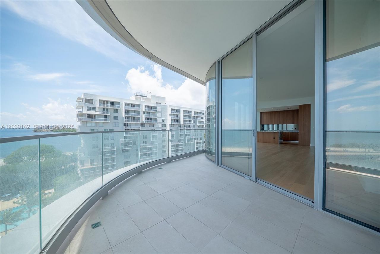 175 SE 25th Rd , Unit 702, Miami, FL 33129 Photo