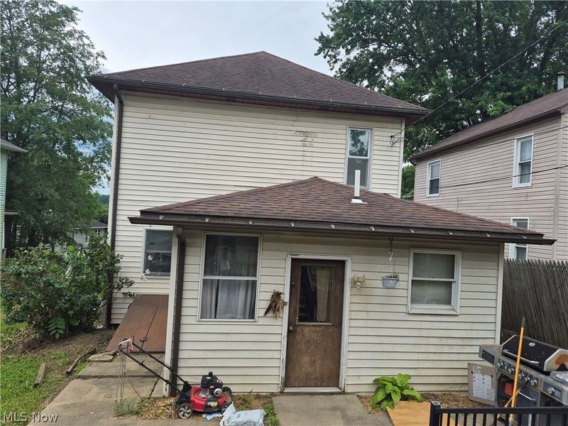 433 Woodlawn, Cambridge, OH 43725 Photo 4