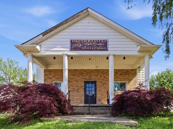 2520 E High Street, Springfield, OH 45505