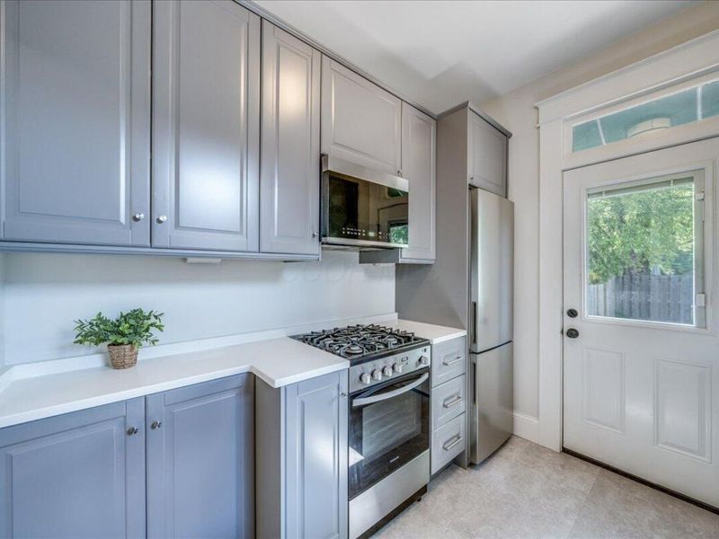 992 Delaware Avenue, Columbus, OH 43201 Photo 21