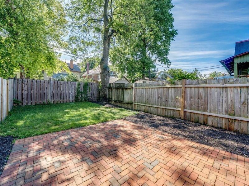 992 Delaware Avenue, Columbus, OH 43201 Photo 22