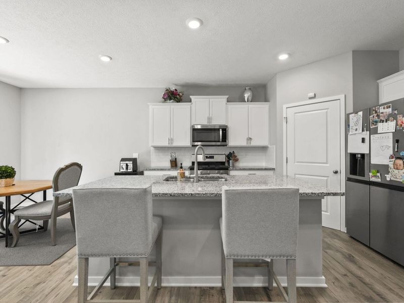 521 Park Vista Drive, Delaware, OH 43015 Photo 5