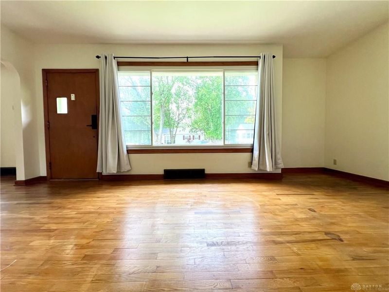1303 Croydon Road, Troy, OH 45373 Photo 8