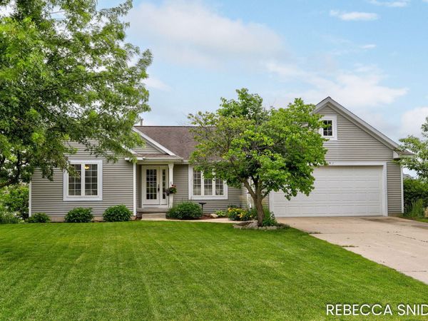 7374 Andy Court, Hudsonville, MI 49426