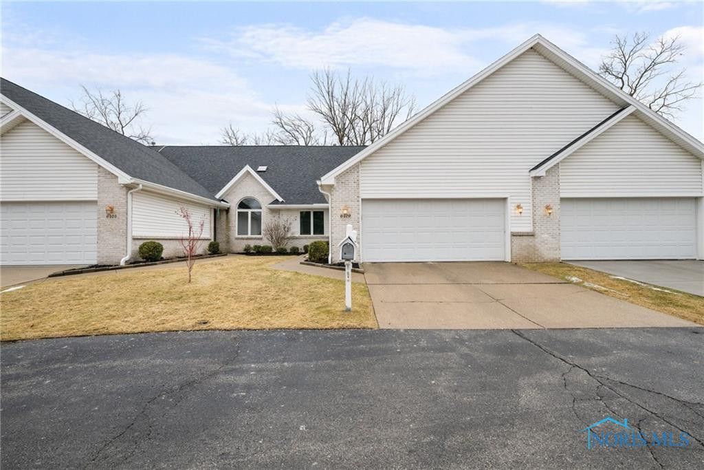 6409 Madison Cove Court, Sylvania, OH 43560 Main Photo