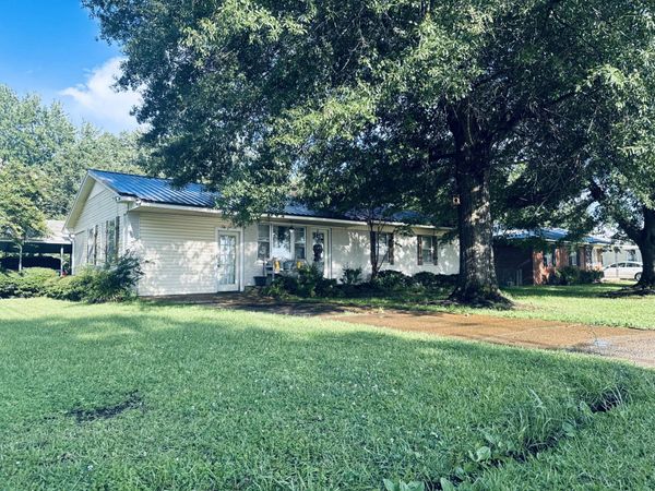 116 Senate St., Pontotoc, MS 38863