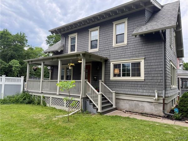 136 Kensington Place , Syracuse, NY 13210