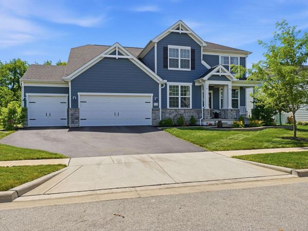 723 Viola Drive, Sunbury, OH 43074